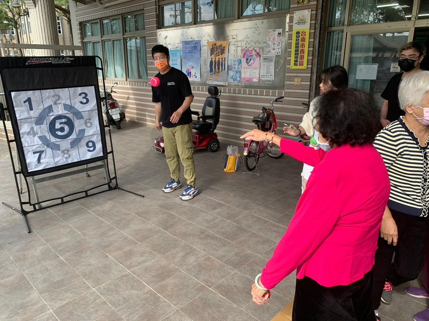 臺南市西港區慶安里活動中心